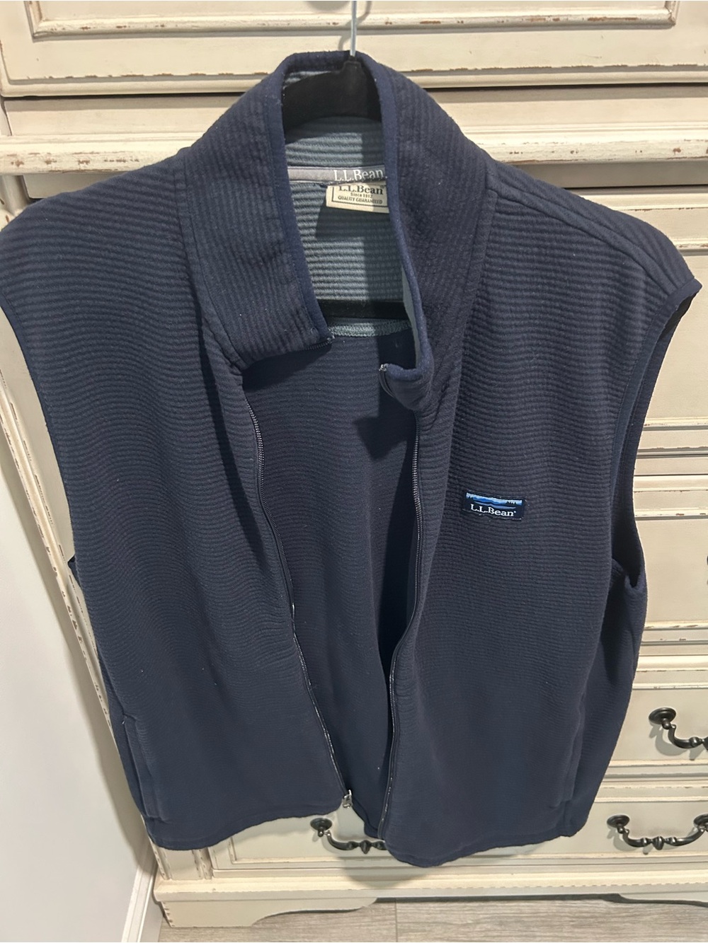 L.L. Bean Men's Navy Zip-Up Fleece Vest